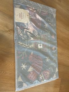 DevgiriHoliday Hooked Accent Rug, 22� x 38� - Image 4