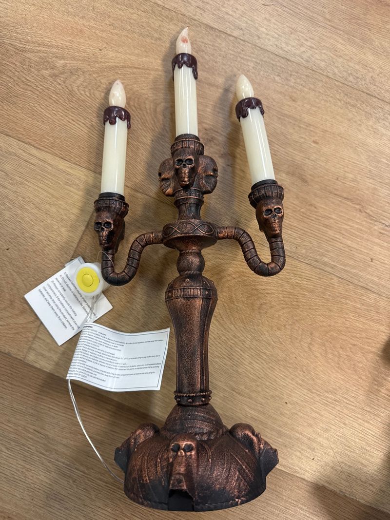 Halloween candelabra  - Image 1