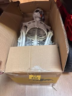 36� Posable Skeleton Halloween Decoration -1 pack - Image 2