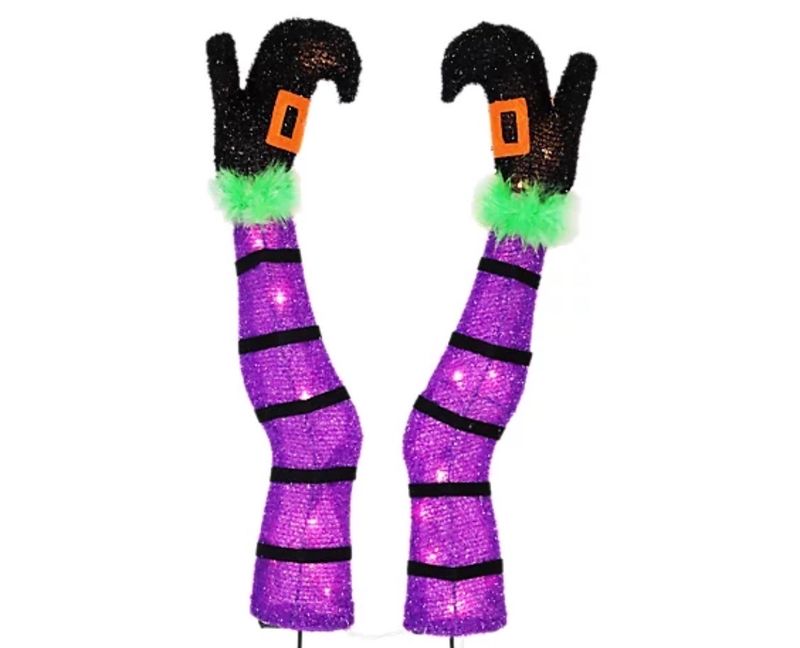 Light up yard decor - Image 1