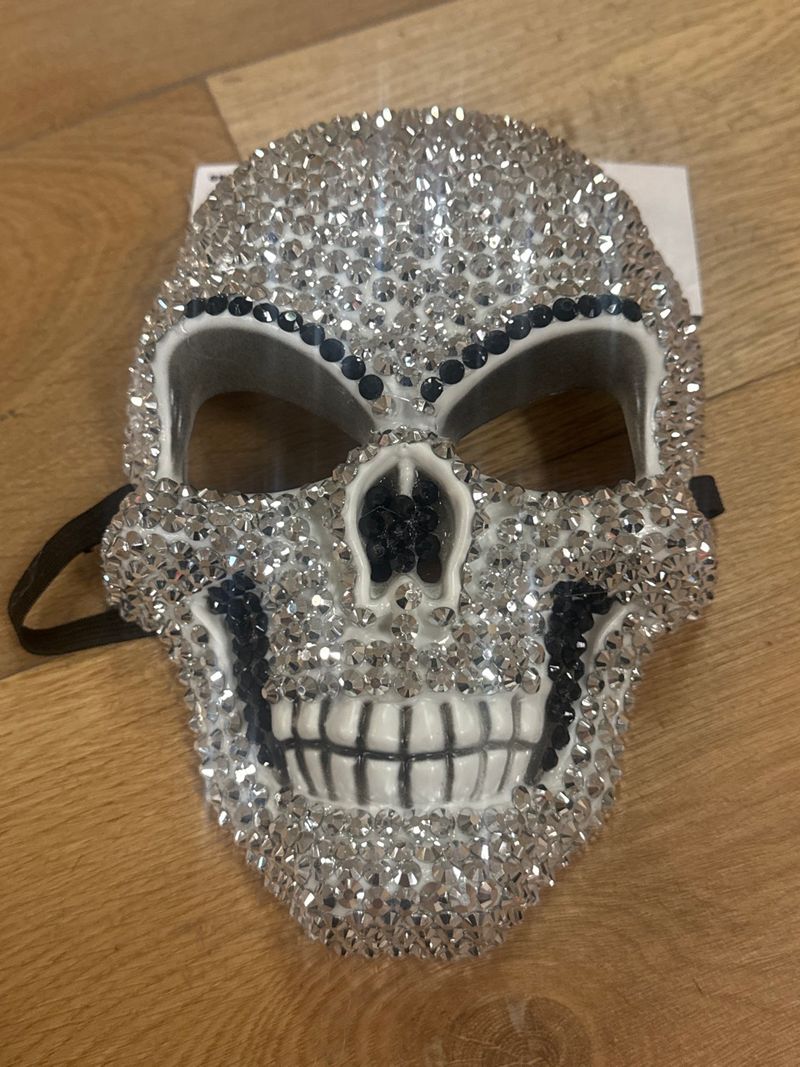 Mask - Image 1