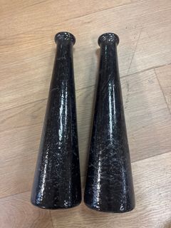 Vases - Image 1