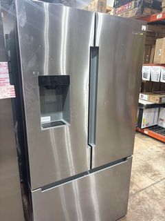 BOSCH 26 cu. ft. Counter Depth 3-Door French Door Refrigerator in Stainless Steel with External Water and Ice Dispenser - Image 7