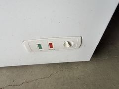 KITMA KWF9016 Solid Top Chest Freezer - Image 7