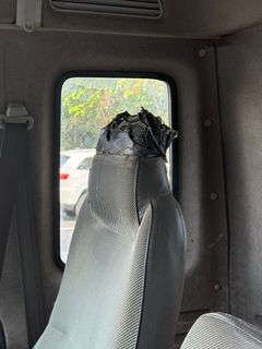 2003 Chevy WT5500 Diesel Box Truck - Image 21