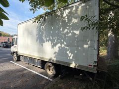 2003 Chevy WT5500 Diesel Box Truck - Image 5