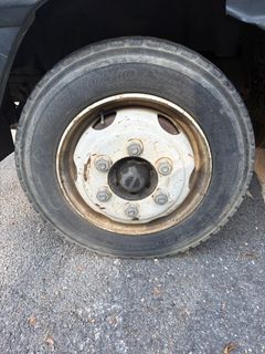 2003 Chevy WT5500 Diesel Box Truck - Image 10