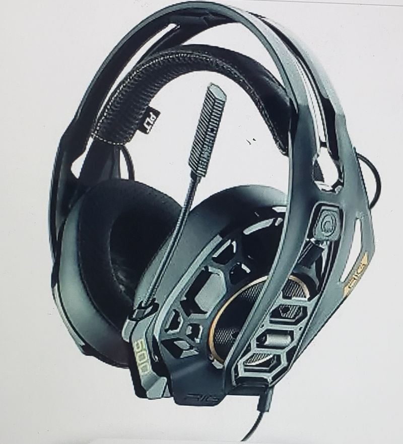 M30715 Brand Name Gaming Headsets Auction. Purcellville, Va banner