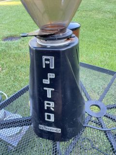 Commercial Coffee Grinder - Image 7