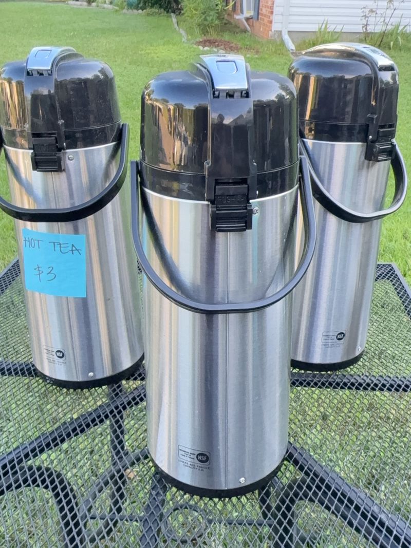2.2L Airpot Coffee Dispenser