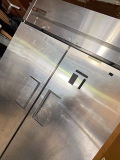  2-Door Commercial Refrigerator - Image 6