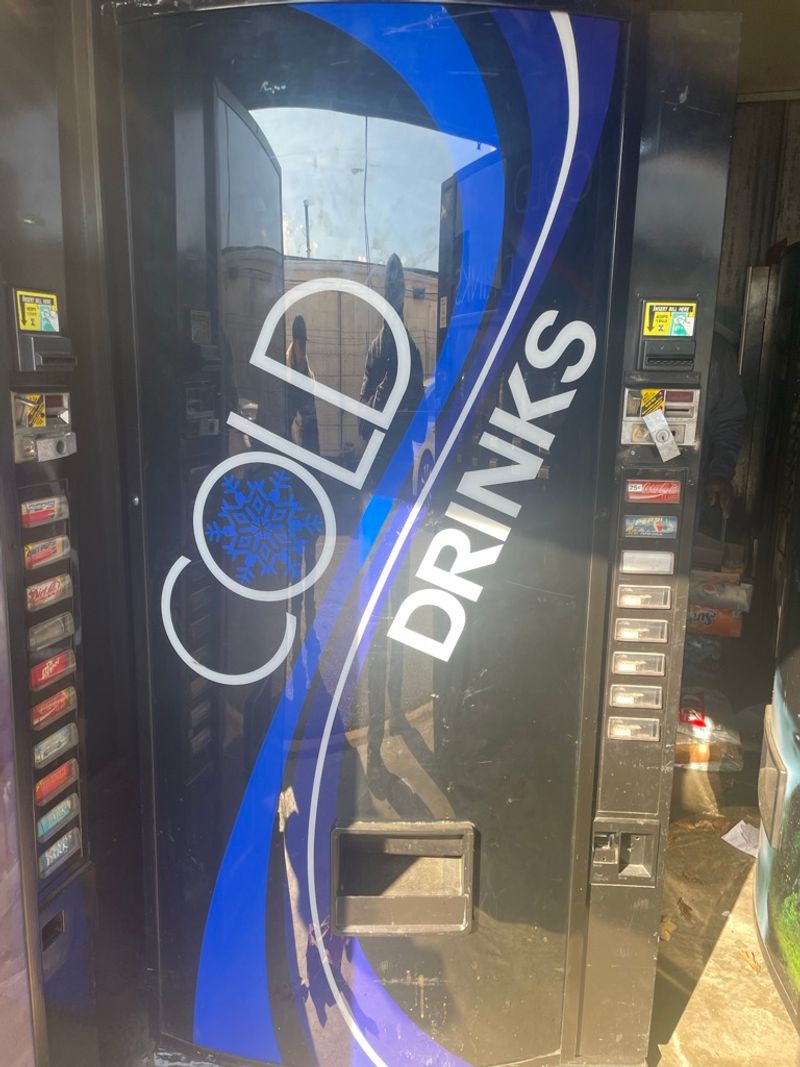 Beverage And Snack Vending Machine Auction Upper Marlboro, MD
