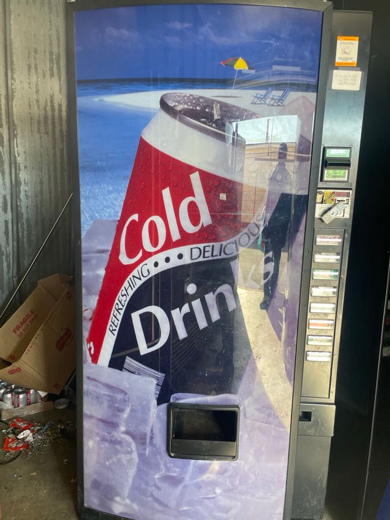 Beverage And Snack Vending Machine Auction Upper Marlboro, MD