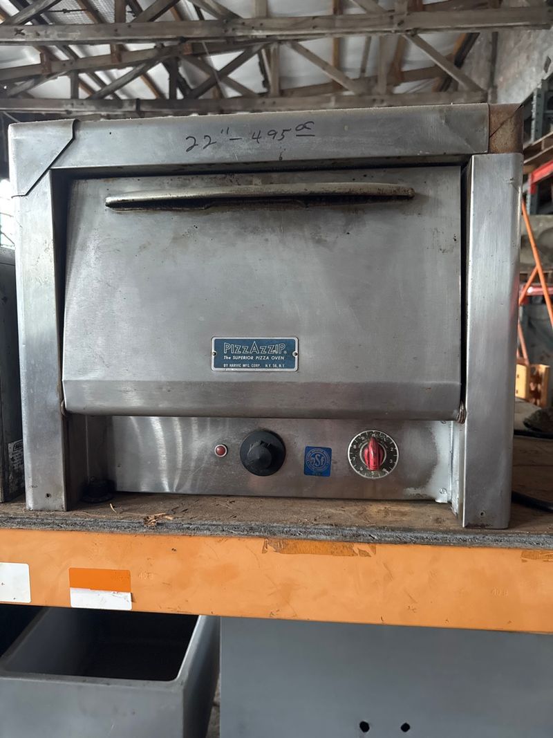 Countertop pizza oven  - Image 1
