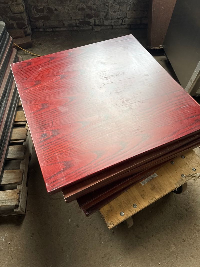 Square table tops - Image 1