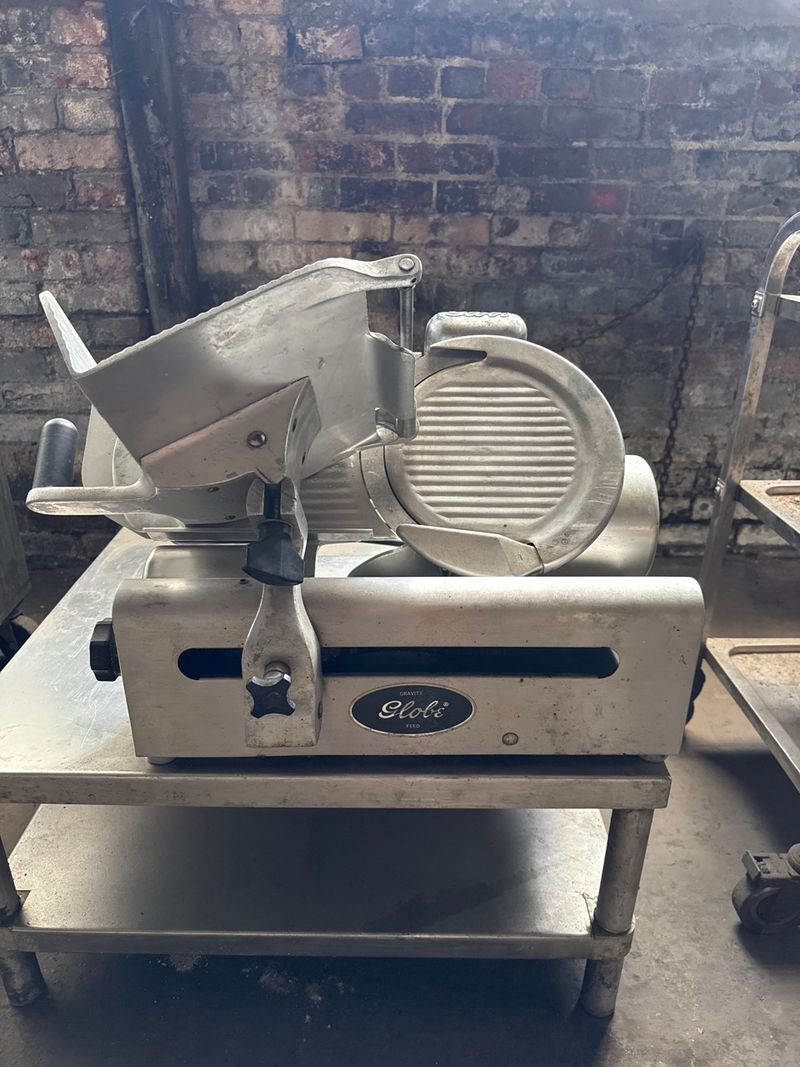 12� manual slicer - Image 1