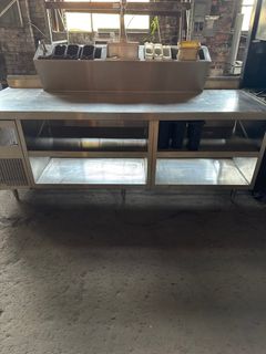 Refrigerated ice cream topping station - Image 1