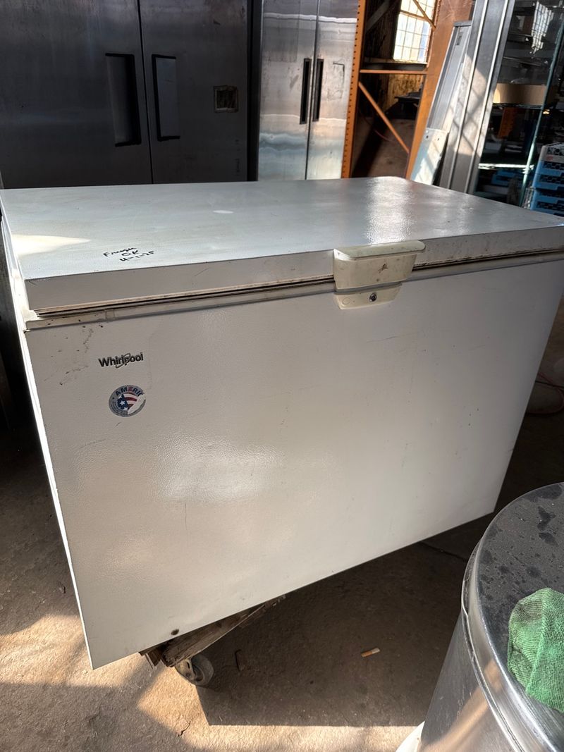 Deep freezer - Image 1