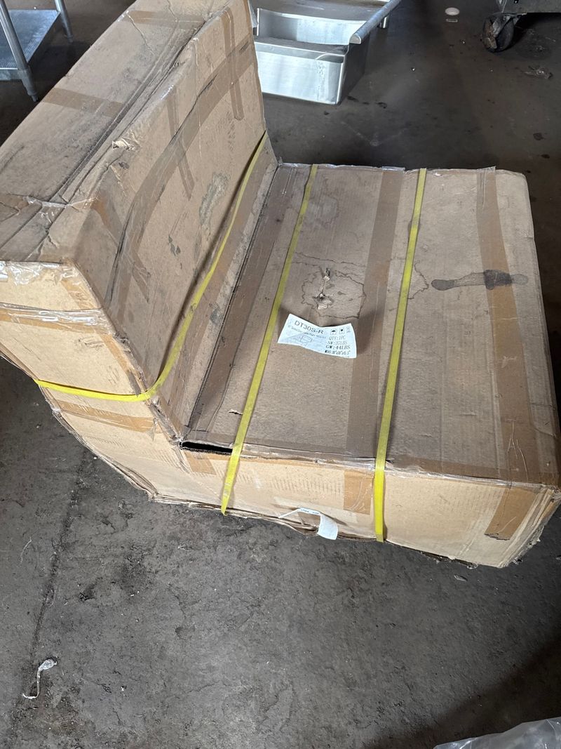Soil dish table - Image 1