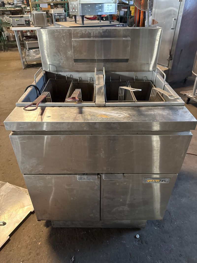 Double bank fryer - Image 1