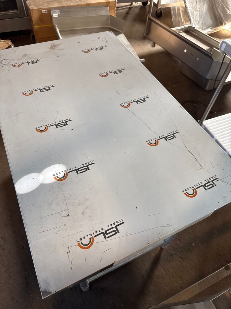 Stainless work table - Image 1