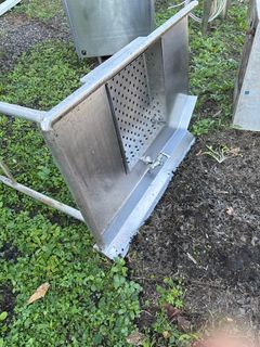 Soil dish table - Image 2