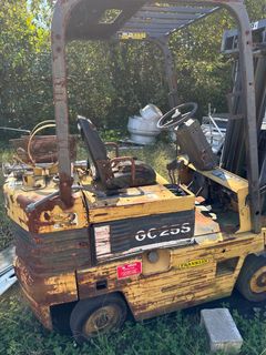 Forklift - Image 3
