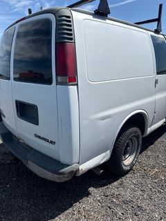 2001 Chevrolet 1500 Van - Image 13