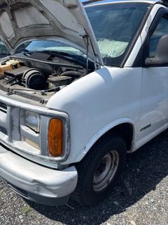 2001 Chevrolet 1500 Van - Image 7