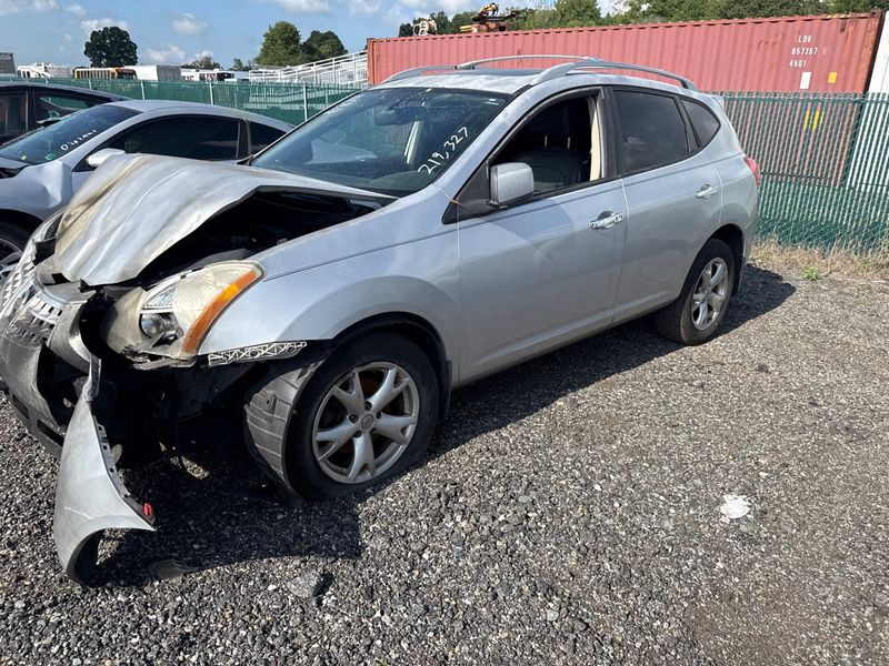 2010 Nissan rogue