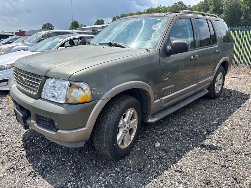 2004 Ford Explorer