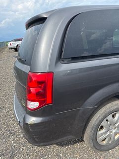 2016 Dodge Grand Caravan - Image 11