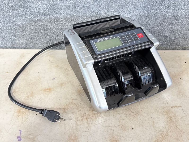 Bill Counter Machine