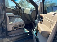 2004 Ford F150 Lariat  - Image 13