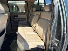 2004 Ford F150 Lariat  - Image 22