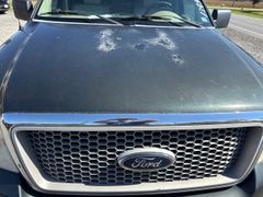 2004 Ford F150 Lariat  - Image 9