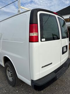 2013 Chevrolet Express G250 Work Van  - Image 21