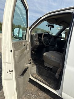 2013 Chevrolet Express G250 Work Van  - Image 5