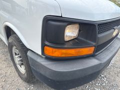 2013 Chevrolet Express G250 Work Van  - Image 10