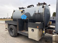 2017 Hino 268 Tank Truck - Image 15