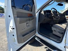 2007 Dodge Ram 4x4,,Extended Cab - Image 8