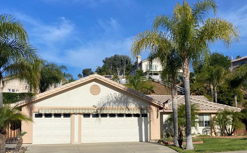 Lake Valley Estate Sale - El Cajon, CA 92021 banner