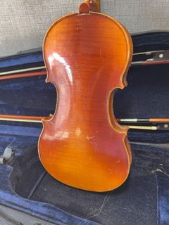 Acoustic Violin with Giuliani and H. Luger Bows in Hard Case - Image 13