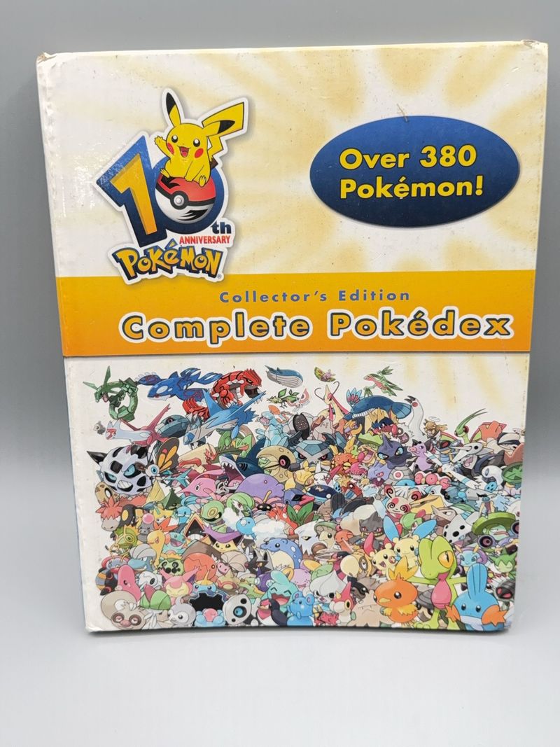 Prima Games 10th Anniversary Pok�mon Collector's Edition Complete Pok�dex - Image 1