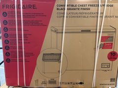 Frigidaire 10 cu. ft. Freezer - Image 4