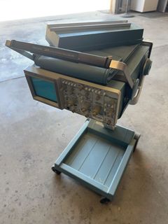 Tektronix 2221 Oscilloscope - Image 1