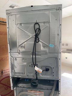 GE Laundry Center Set - Image 13