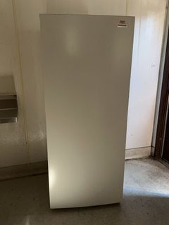 Frigidaire Upright Freezer - Image 3