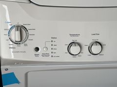 GE Laundry Center Set - Image 9