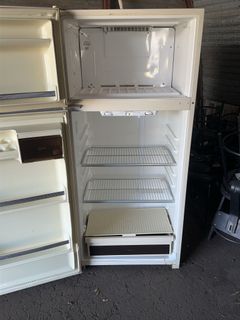 Whirlpool Fridge - Image 5